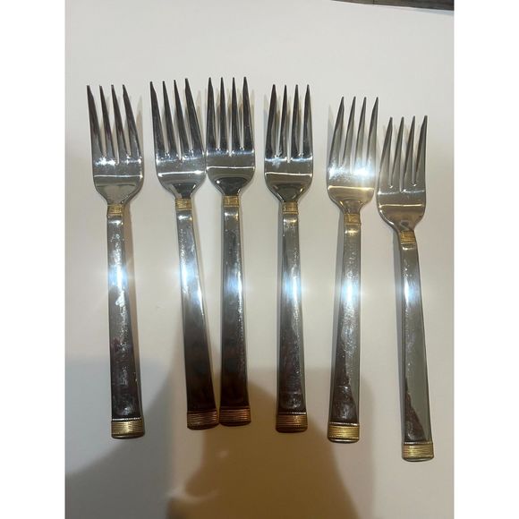 Set of 6 Wallace Stainless Golden Corsica Flatware 18/10 Dinner Forks - Picture 2 of 3